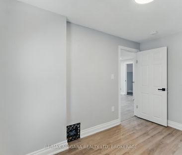 For Lease - 290 Scholfield Avenue Unit# 1, Welland, Ontario - Photo 3