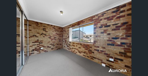 CENTRAL LOCATION IN HEART OF CLEVELAND! - Photo 1