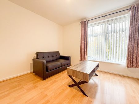 Property For Let - Princes Court - Photo 5