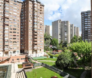 Calle de Santiago de Compostela, Madrid, Community of Madrid 28034 - Photo 3