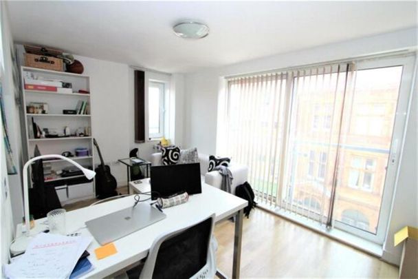 Kimber House, SO14 - Photo 1