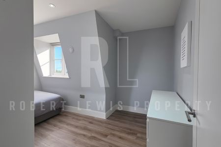 Stylish One-Bedroom Flat in Central – High Barnet EN5 5TT - Photo 3