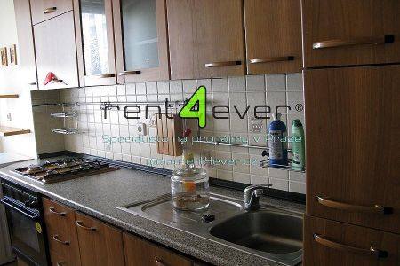 Pronájem bytu 2+1 68 m² - Photo 4