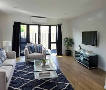 MOUNT WELLINGTON, 2 BEDROOMS - Photo 3