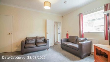 22 Tuke Avenue - Photo 2