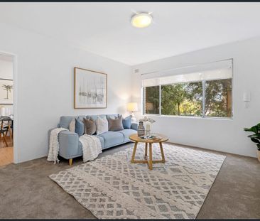 Beautifully Appointed In The Heart Of Summer Hill - Photo 4