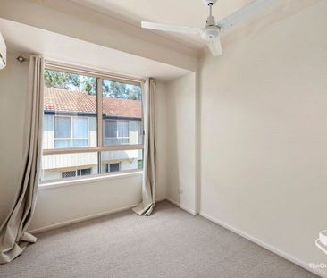 Air conditioned Tugun Beachside 2 Bedroom Townhouse - Photo 4