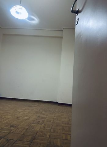 Ενοικίαση κατοικίας, 30 τ.μ., Αθήνα, 390 € - Photo 2