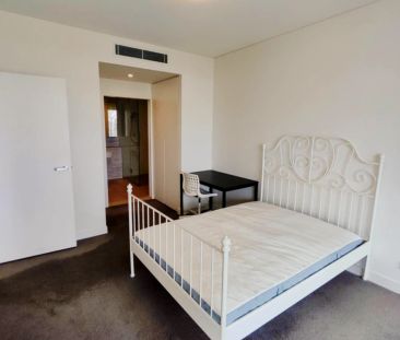 8 Ebsworth St, Sydney - Photo 6