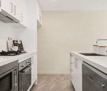 Ultra Spacious with a Study Room or Home Office - Photo 6