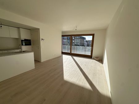Prachtig nieuwbouwappartement met 2 slk, 2 terrassen en parking - Photo 3