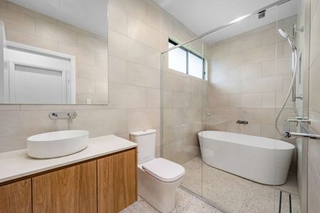 Townhouse in Great Location - Photo 5