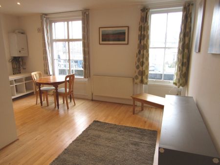 London Road - Photo 3