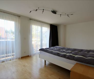 Modernes 5.5-Zimmer-Einfamilienhaus mit Garten - Photo 5