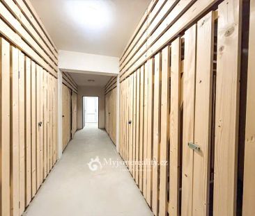 Pronájem novostavby bytu 2+kk s balkonem a parkovacím státním, 48 m - Photo 2