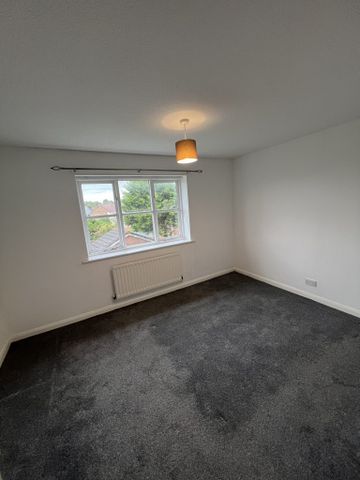 Two Bedroom Town House to Rent in Bolton - Photo 5