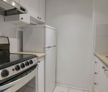 3455 Aylmer - Photo 5