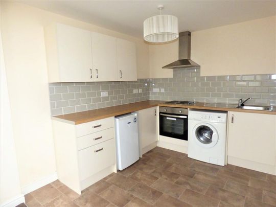 1 bedroom flat to rent - Photo 1