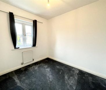 2 bedroom semi-detached house to rent - Photo 3