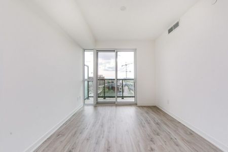 For Lease - 3005 Pine Glen Road Unit# 612, Oakville, Ontario - Photo 2