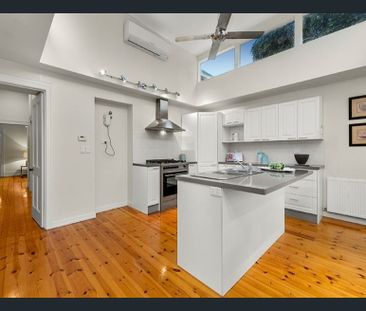 310 Riversdale Road, Hawthorn East VIC 3123 - House For Rent | Domain - Photo 4