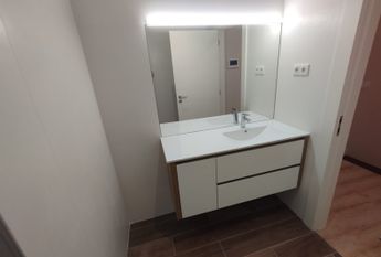 Apartamento T3 com Terraço no Centro do Porto