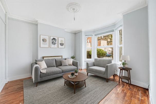 Venetia Road, London W5 - Photo 1