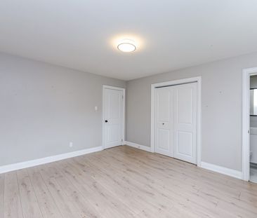 For Lease - 137 Avondale Boulevard, Brampton, Ontario - Photo 4