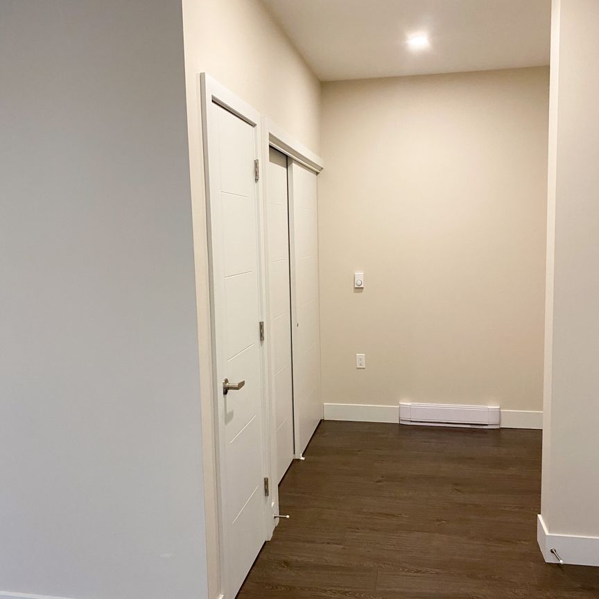 MARKET WAY APTS - 101 - MW101 - Photo 1