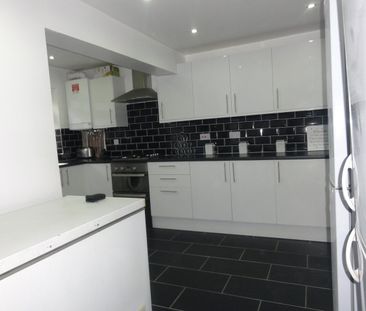Room in a Shared House, Kenworthy Road, E9 - Photo 1