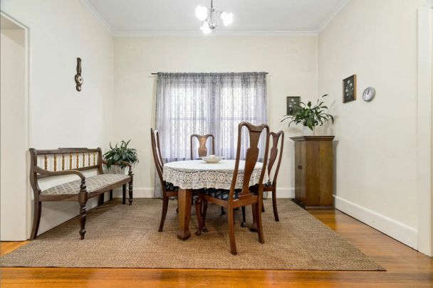 3 Harston Street, Sandringham. - Photo 1