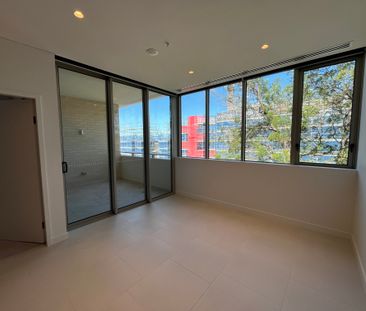 206/2, Scott Street, Willoughby - Photo 2