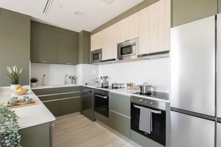 Calle Elche, Sevilla, Andalusia 41013 - Photo 2