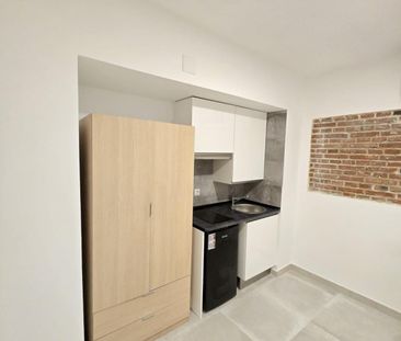 Estudio de alquiler en Lucero - Photo 1