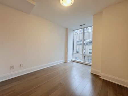 For Lease - 88 Cumberland Street Unit# 1010, Toronto, Ontario - Photo 5