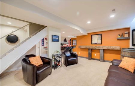 For Lease - 192 Tamarac Trail, Aurora, Ontario - Photo 4