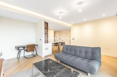 Wood Crescent, London, W12 - Photo 3