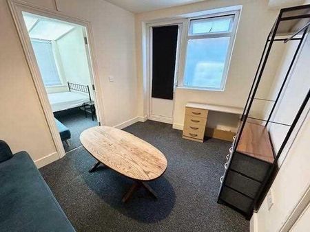 1 bedroom apartment to rent - Photo 3