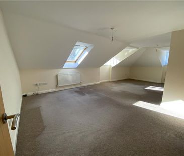 2 bedroom penthouse to rent - Photo 6
