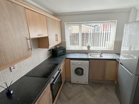 3 bedroom house to rent - Photo 3