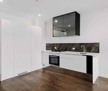 2 Bed, 2 Bath - Photo 5