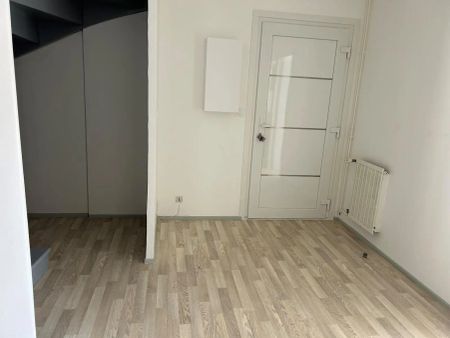 Appartement à louer 4 pièces 82.66m² - Photo 4