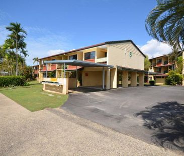 Renovated unit - Split System Aircon - Carport - Photo 6