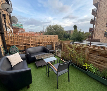 2 bedroom apartment to rent - Photo 4