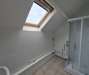 Location Appartement 59m² LILLE 59260 - Photo 3