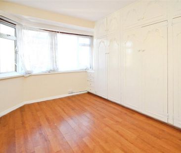 4 bedroom terraced house to rent - Photo 5