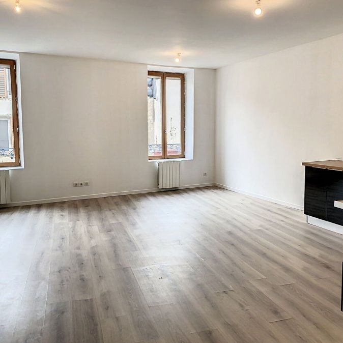 Appartement 2 pièces à Pont-Saint-Vincent - Photo 1