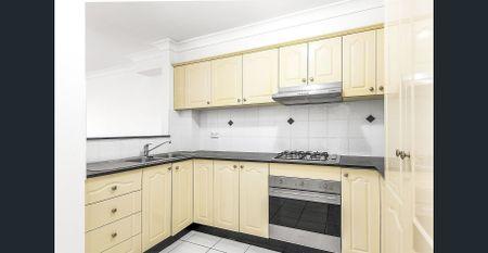 Spacious and Modern Apartment - OPEN FOR INSPECTION ANYTIME by appointment - Photo 4