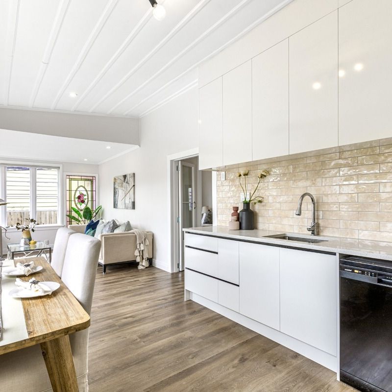 Character Villa - Photo 1