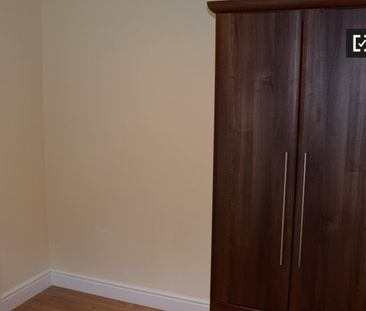 Modern 1-bedroom house for rent in Clonee, Dublin - Photo 2